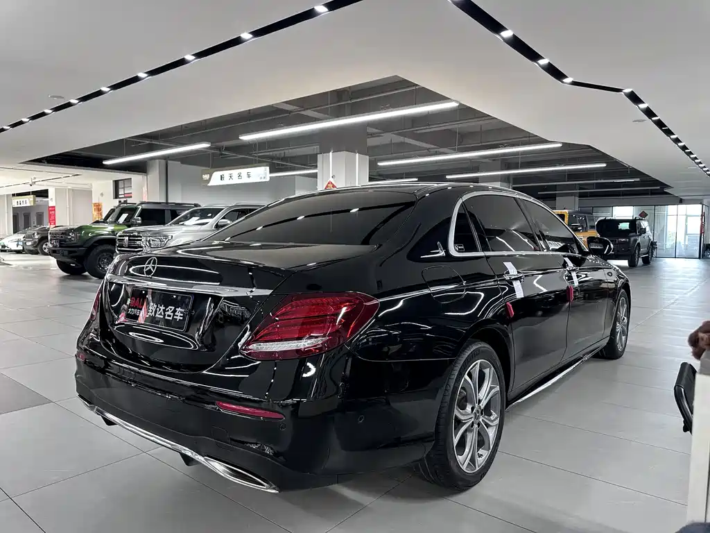 Mercedes-Benz E-Class 2020 — фото 7