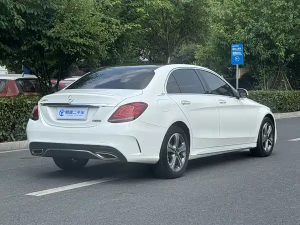 Mercedes-Benz C-Class 2019