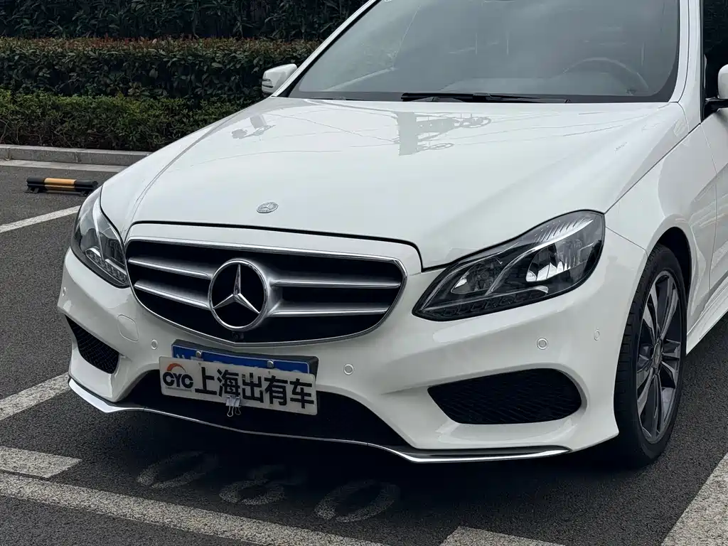 Mercedes-Benz E-Class 2015 — фото 7