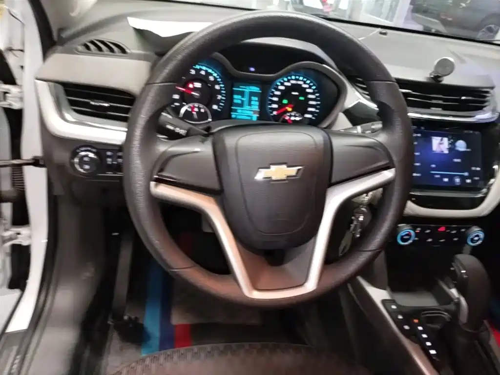 Chevrolet Malibu 2016 — фото 11