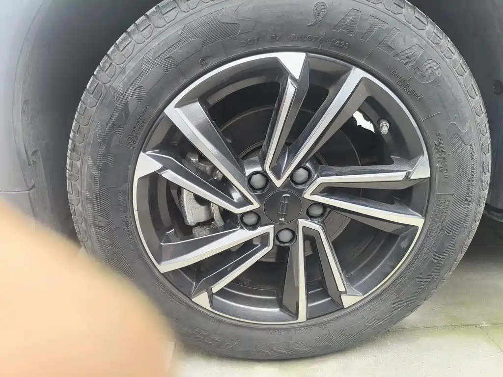Geely Binyue 2023