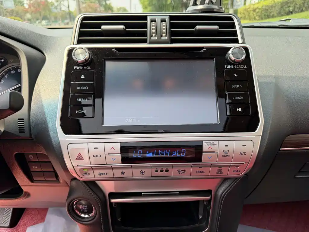 Toyota Prado 2020 — фото 10