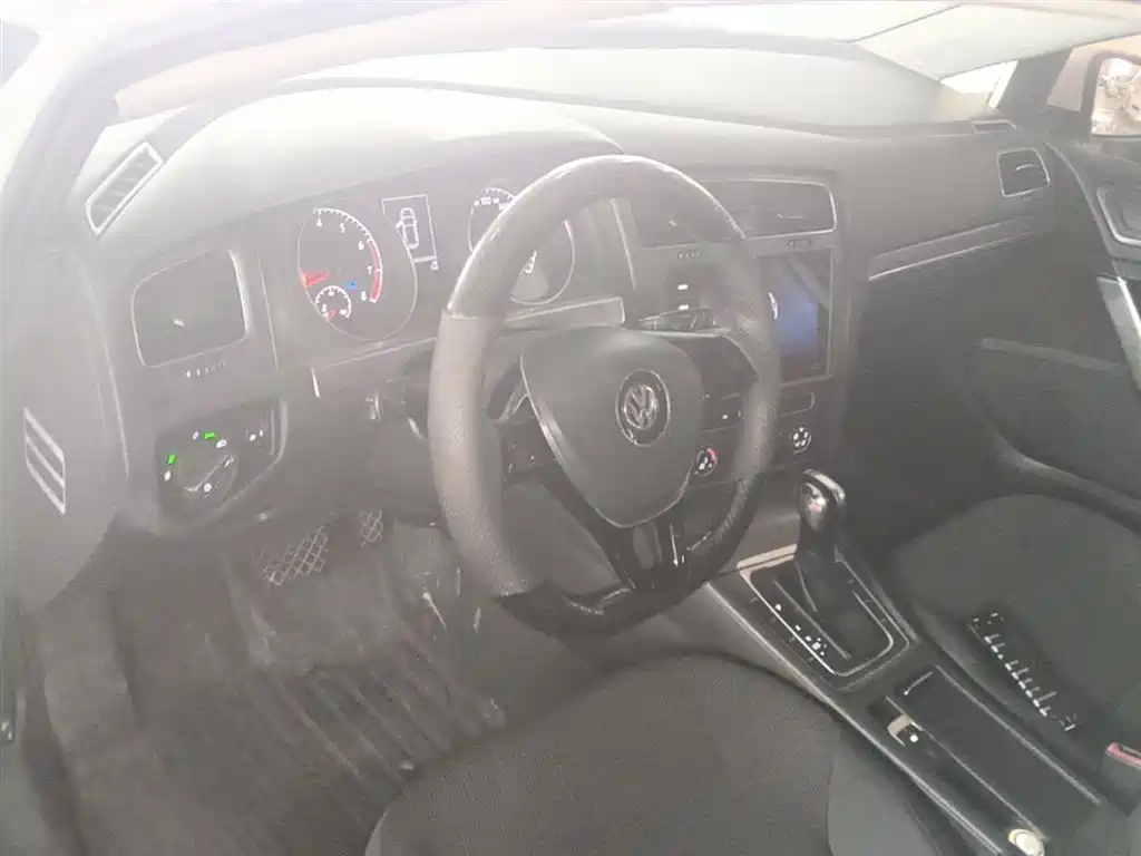 Volkswagen Golf 2015 — фото 10