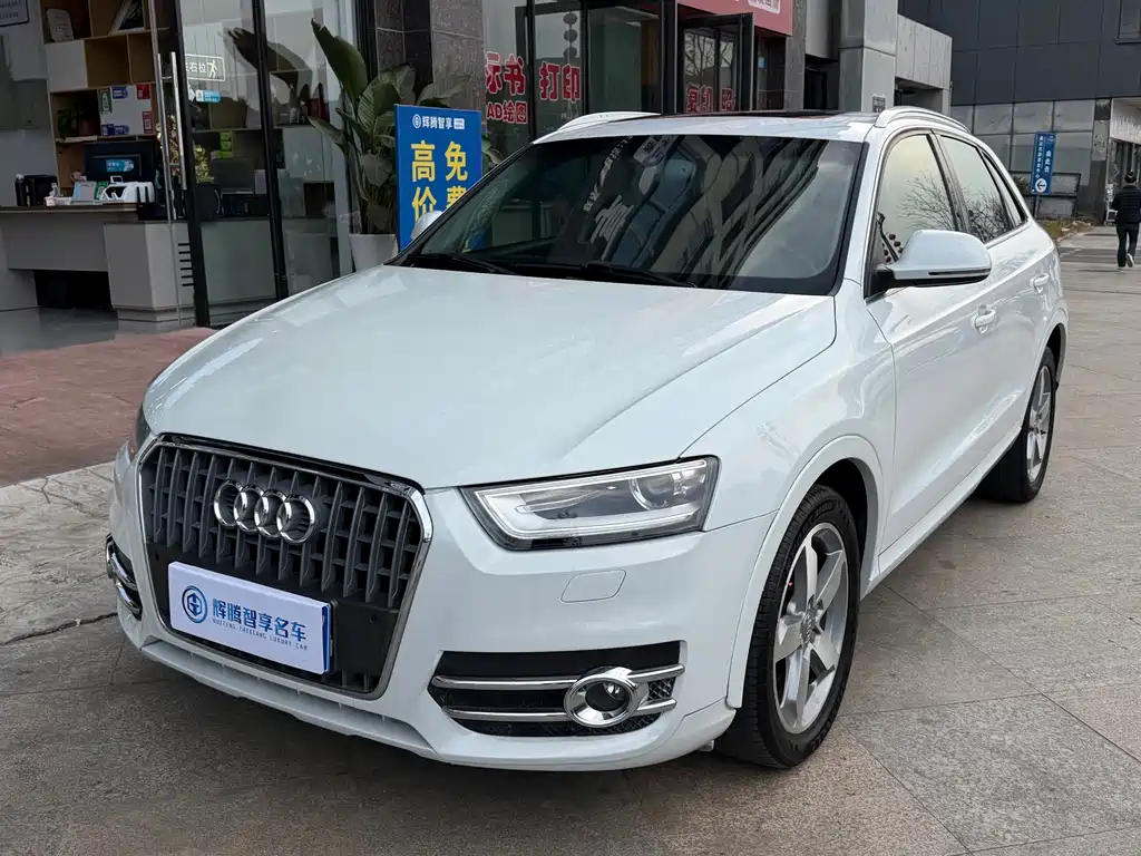 Audi Q3 2015 — фото 1