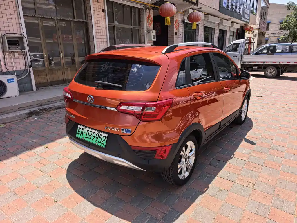 BAIC New Energy EX 2018
