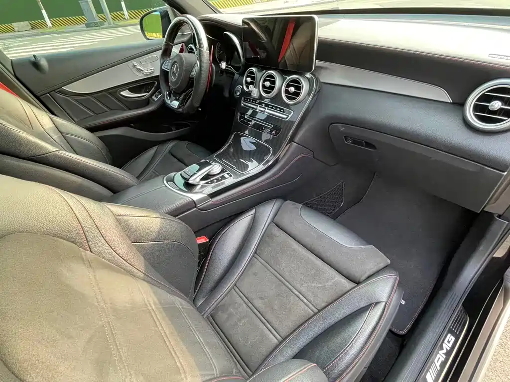 Mercedes-Benz GLC Coupe AMG 2020 — фото 16