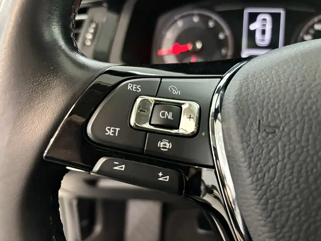 Volkswagen Lamando 2020 — фото 11
