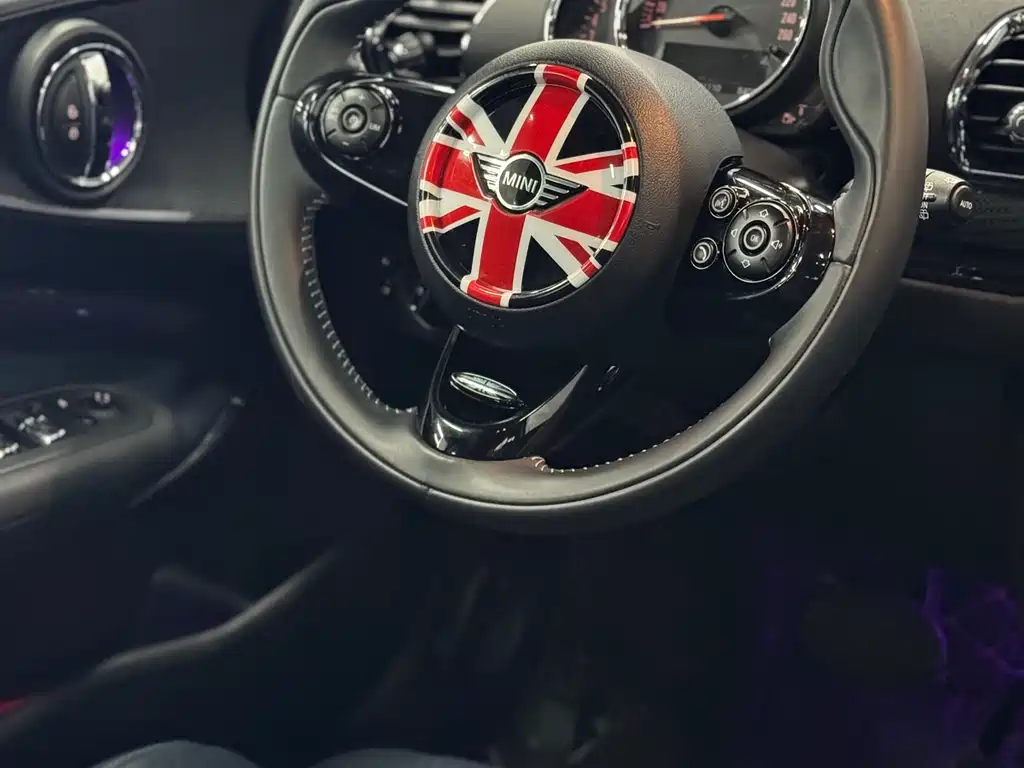 MINI Clubman 2020 — фото 17