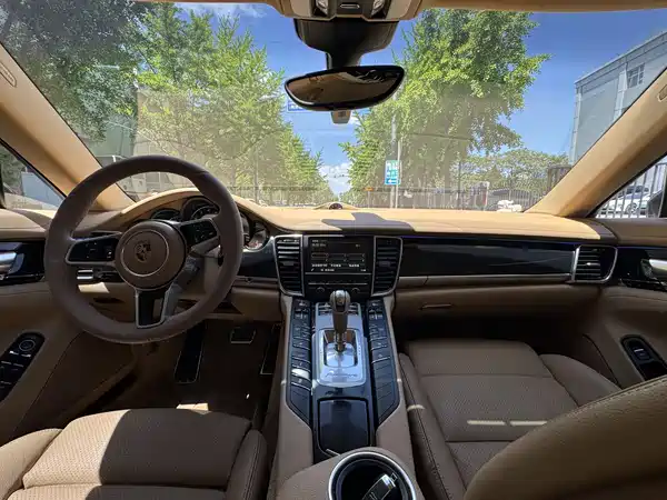 Porsche Panamera 2014