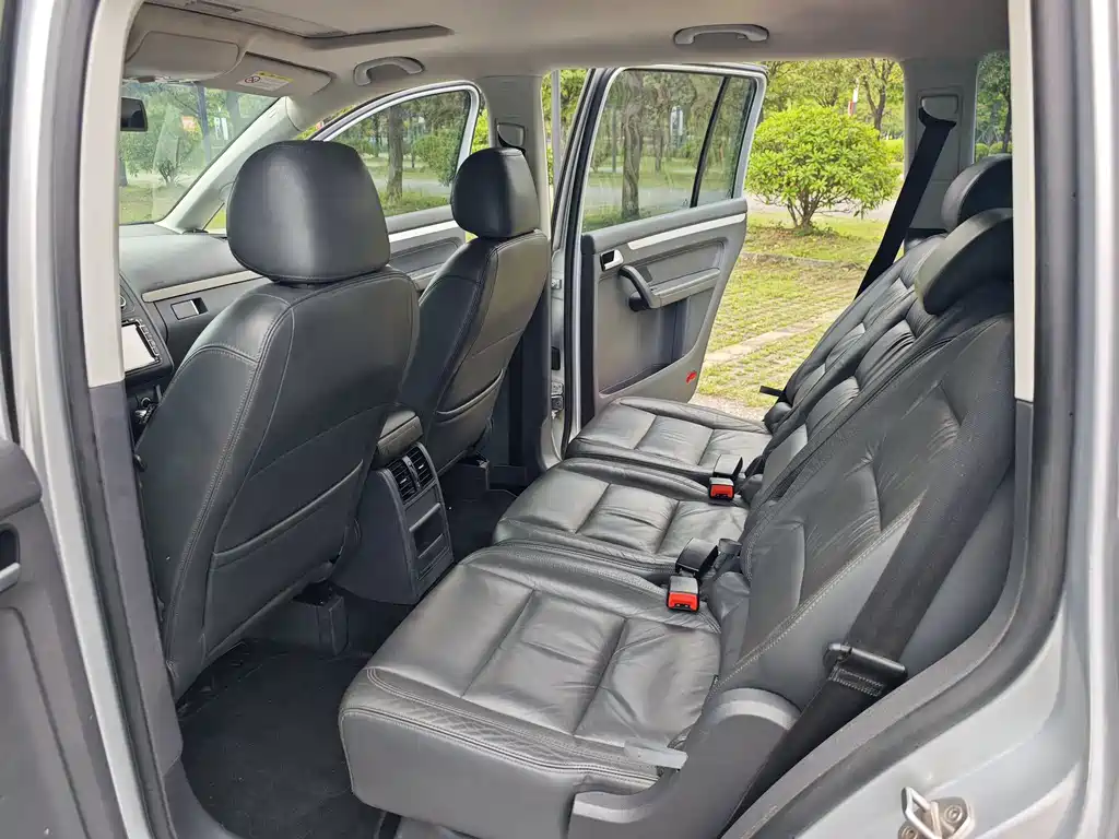 Volkswagen Touran 2016 — фото 16