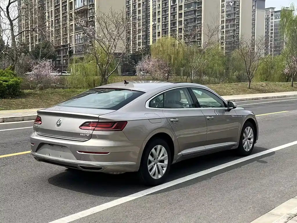 Volkswagen CC 2019 — фото 5