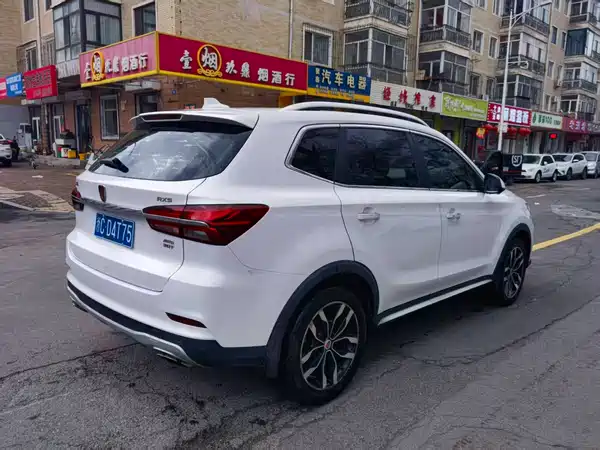 Roewe RX5 2016