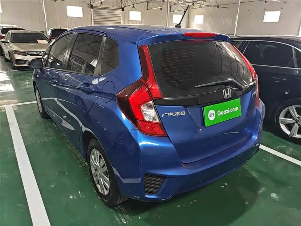 Honda Fit 2017 — фото 5