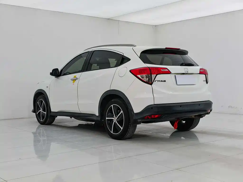 Honda Vezel 2020 — фото 3