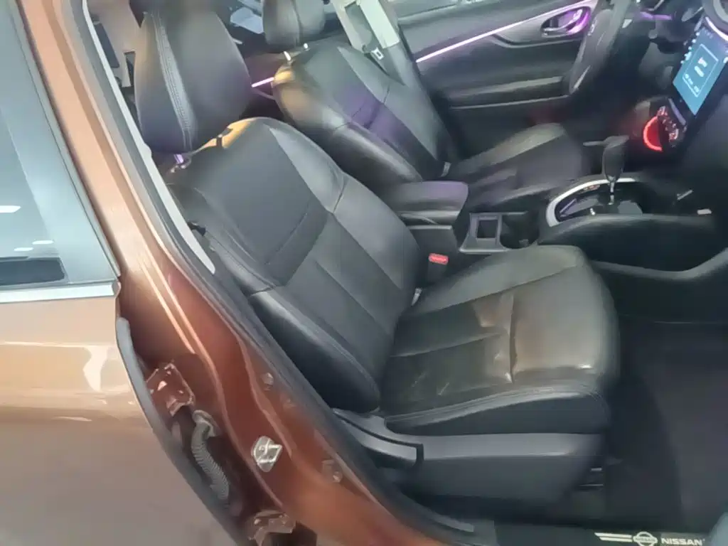 Nissan X-Trail 2015 — фото 25