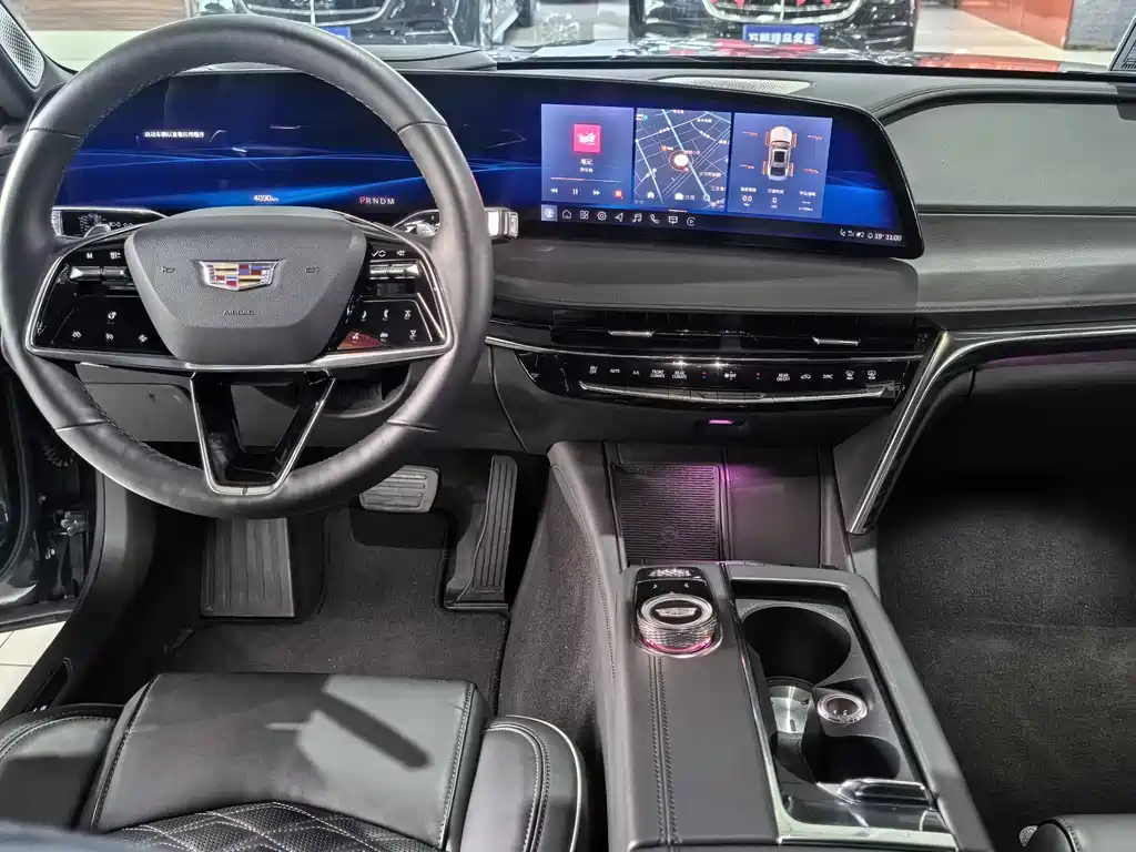 Cadillac CT6 2024 — фото 11