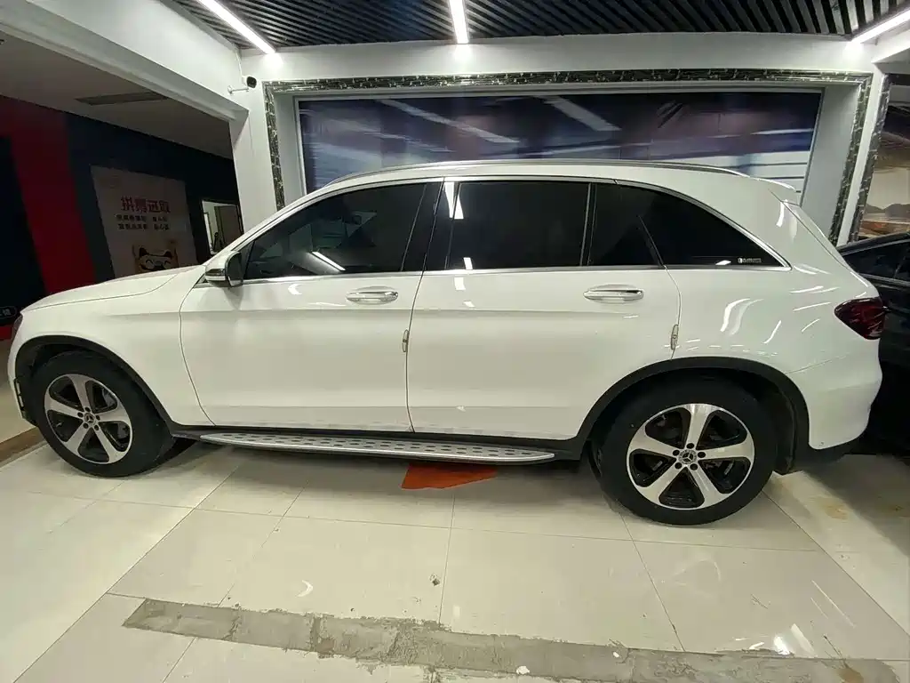 Mercedes-Benz GLC 2022 — фото 15