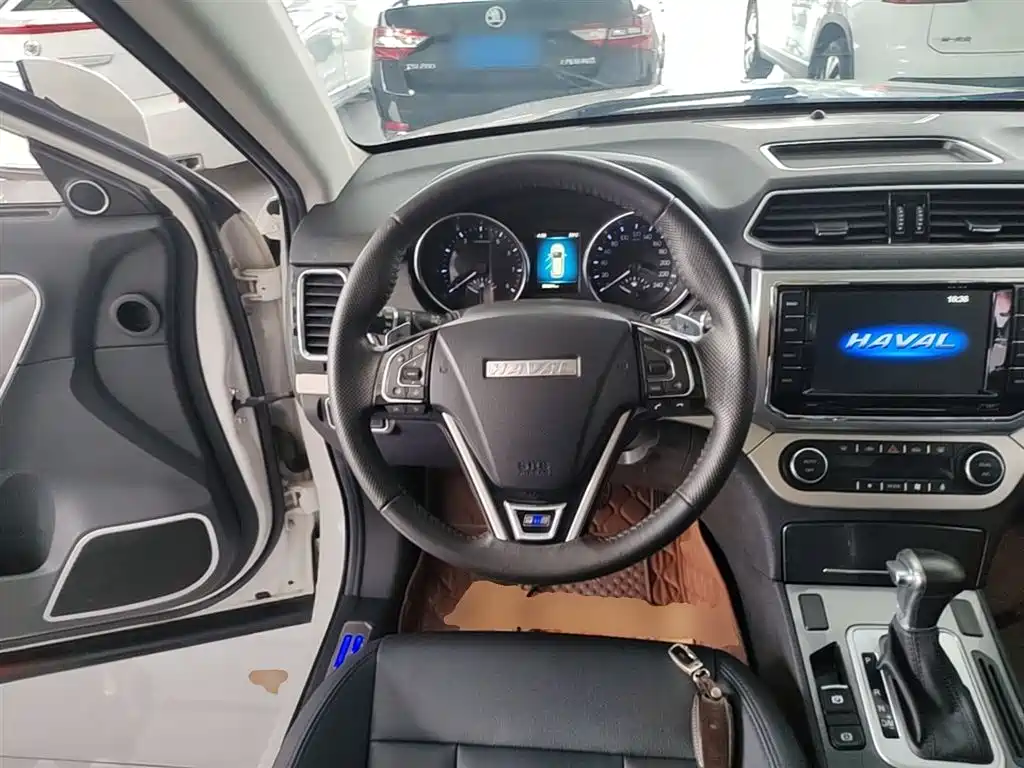 Haval H6 Coupe 2017 — фото 11