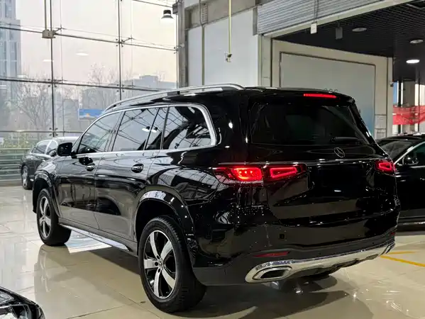 Mercedes-Benz GLS 2021