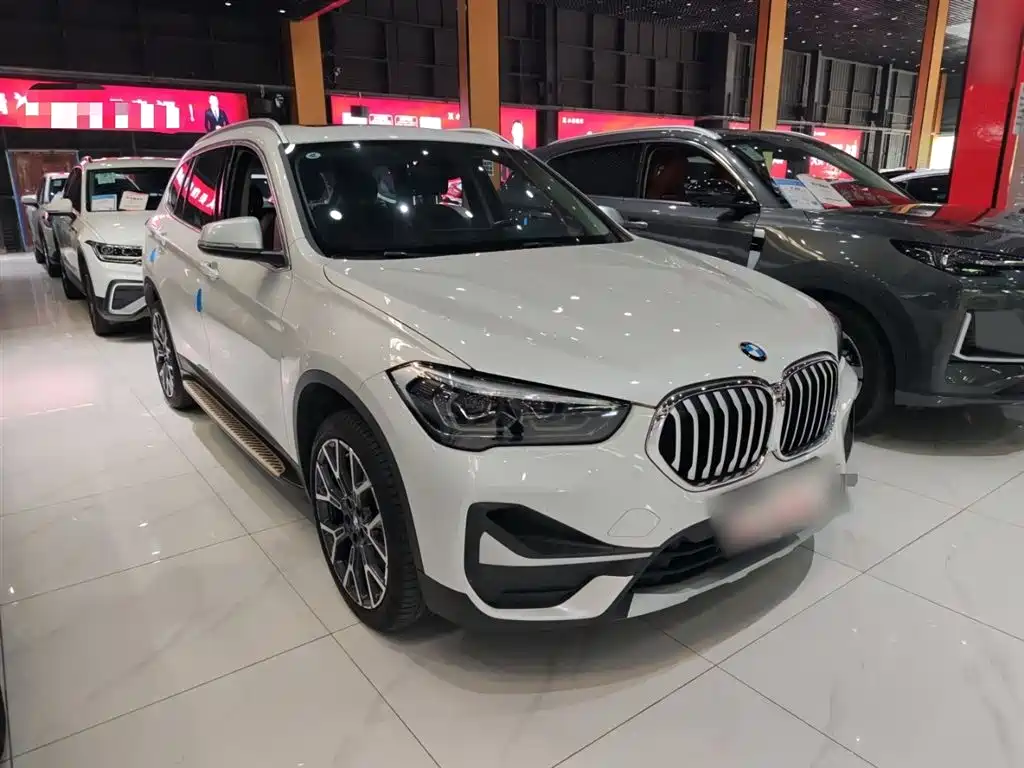BMW X1 2022 — фото 6