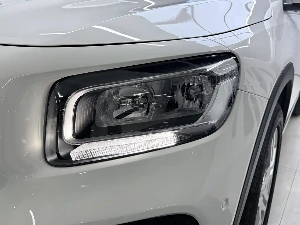 Mercedes-Benz GLB 2021 — фото 10