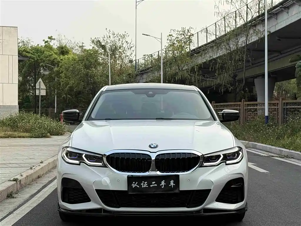 BMW 3 Series 2020