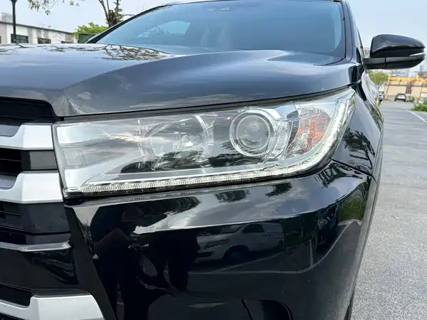 Toyota Highlander 2018
