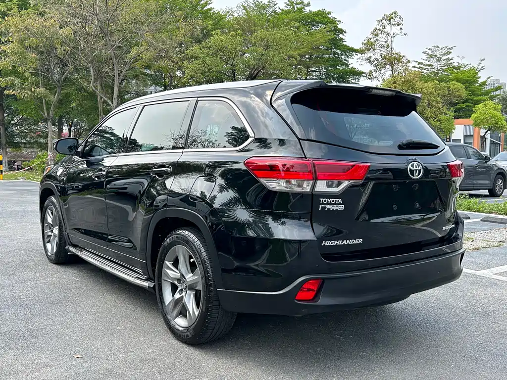 Toyota Highlander 2019 — фото 31