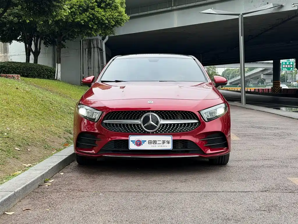 Mercedes-Benz A-Class 2021 — фото 2