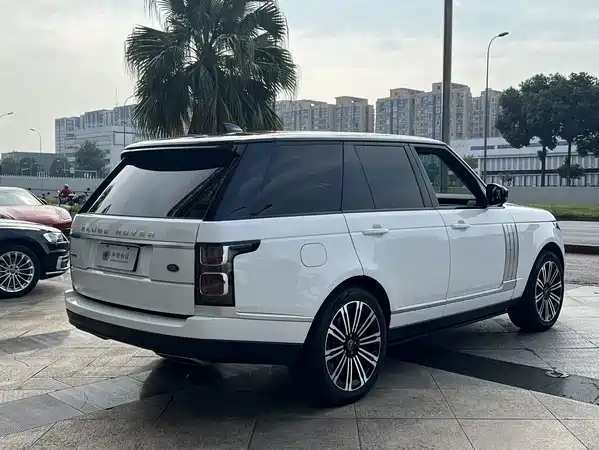 Land Rover Range Rover 2022