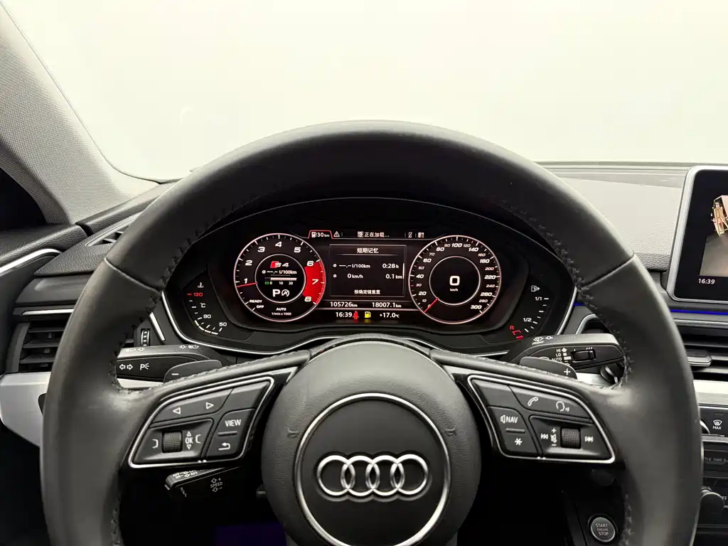 Audi A4L 2019 — фото 4