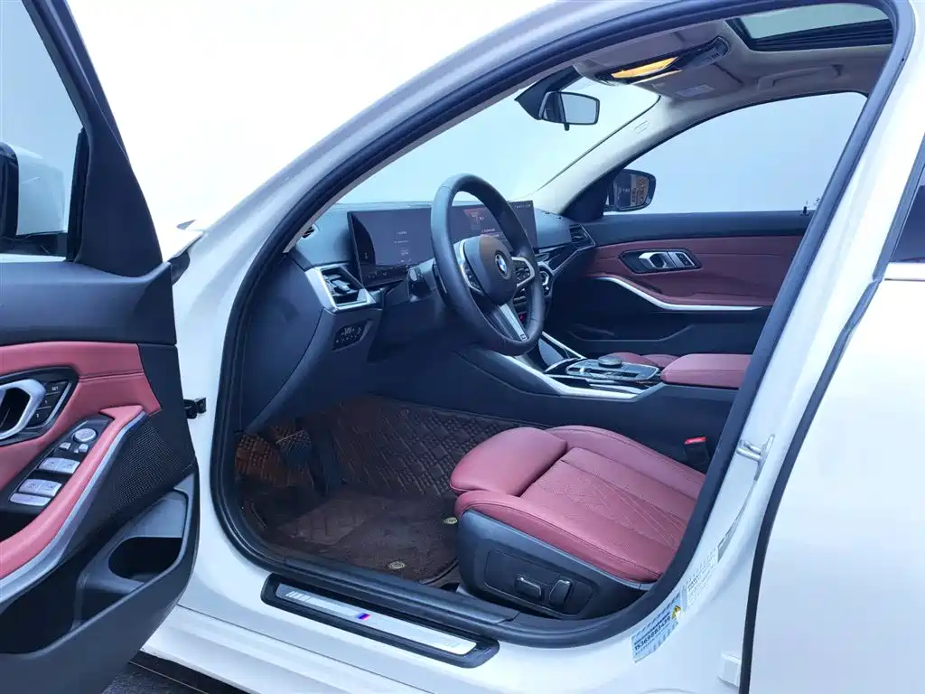 BMW 3 Series 2023