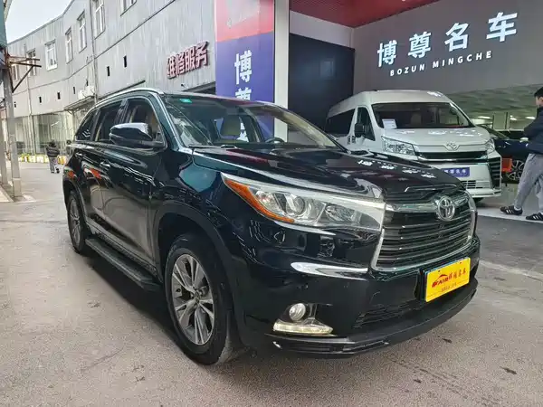 Toyota Highlander 2016