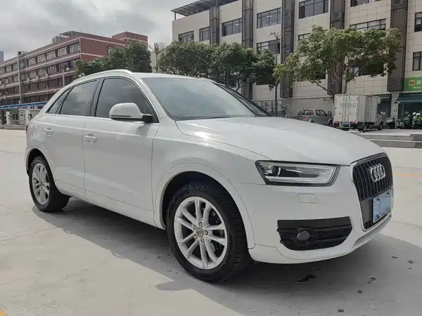 Audi Q3 2016