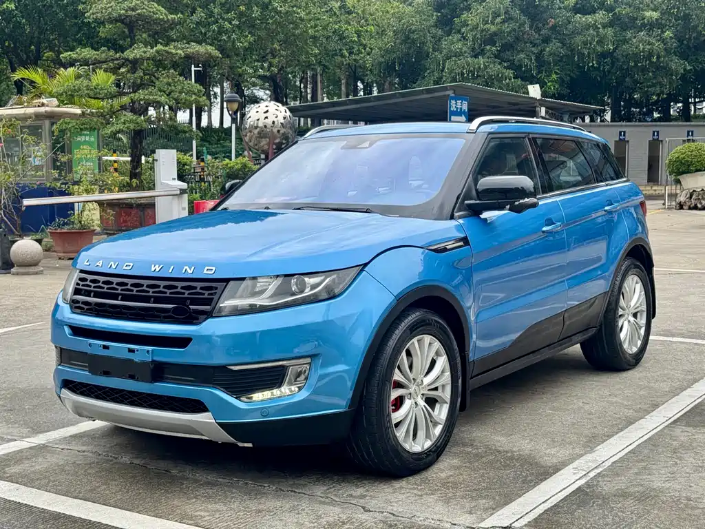 Landwind X7 2016 — фото 1