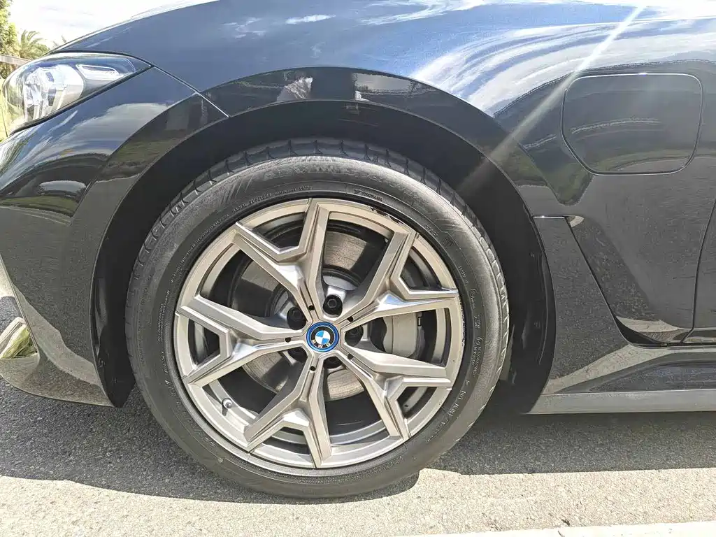 BMW i3 2022 — фото 11