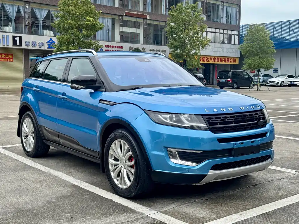 Landwind X7 2016 — фото 3