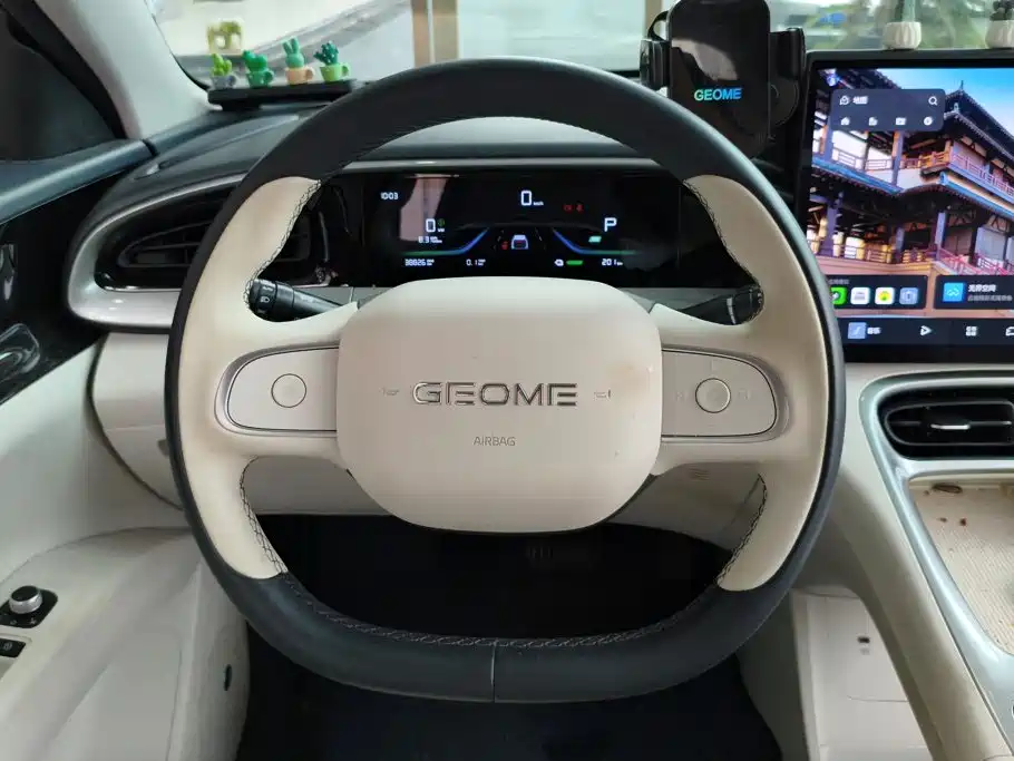 Geely Galaxy Starwish 2024 — фото 15