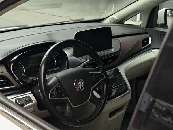 Buick GL8 2021