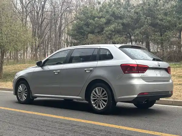 Volkswagen Gran Lavida 2013