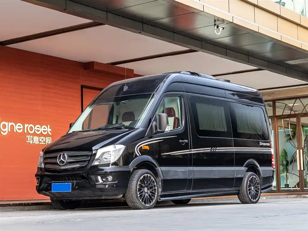 Mercedes-Benz Sprinter 2015 — фото 1