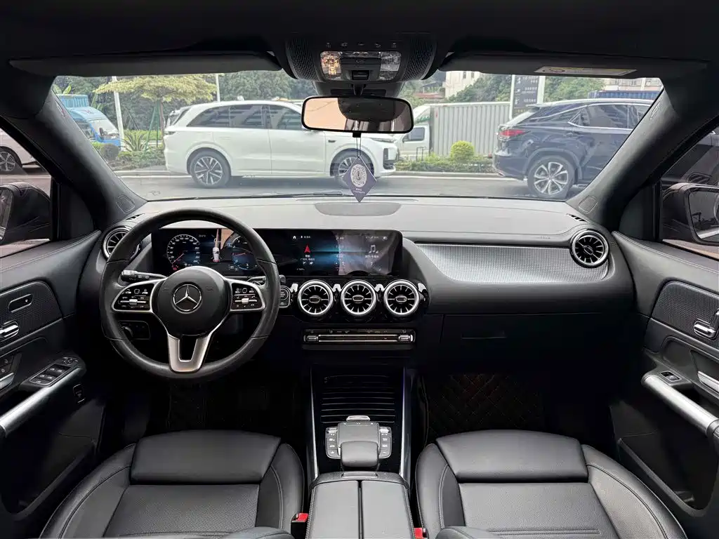 Mercedes-Benz GLA 2022 — фото 20