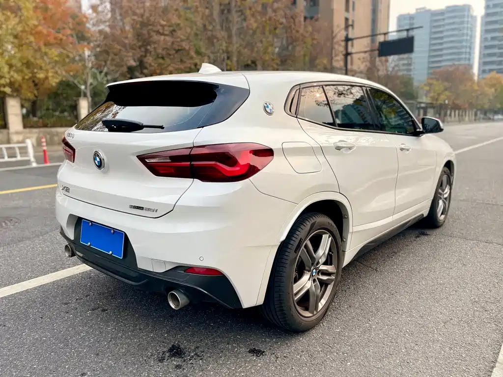 BMW X2 2021 — фото 7