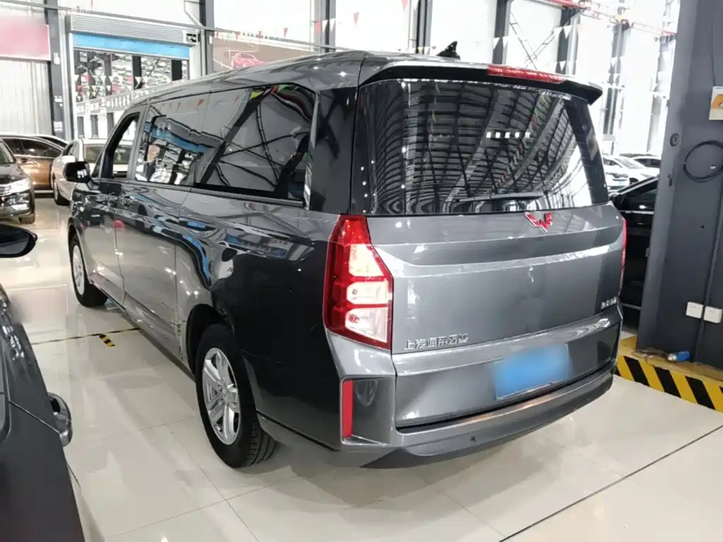 Wuling Journey 2024
