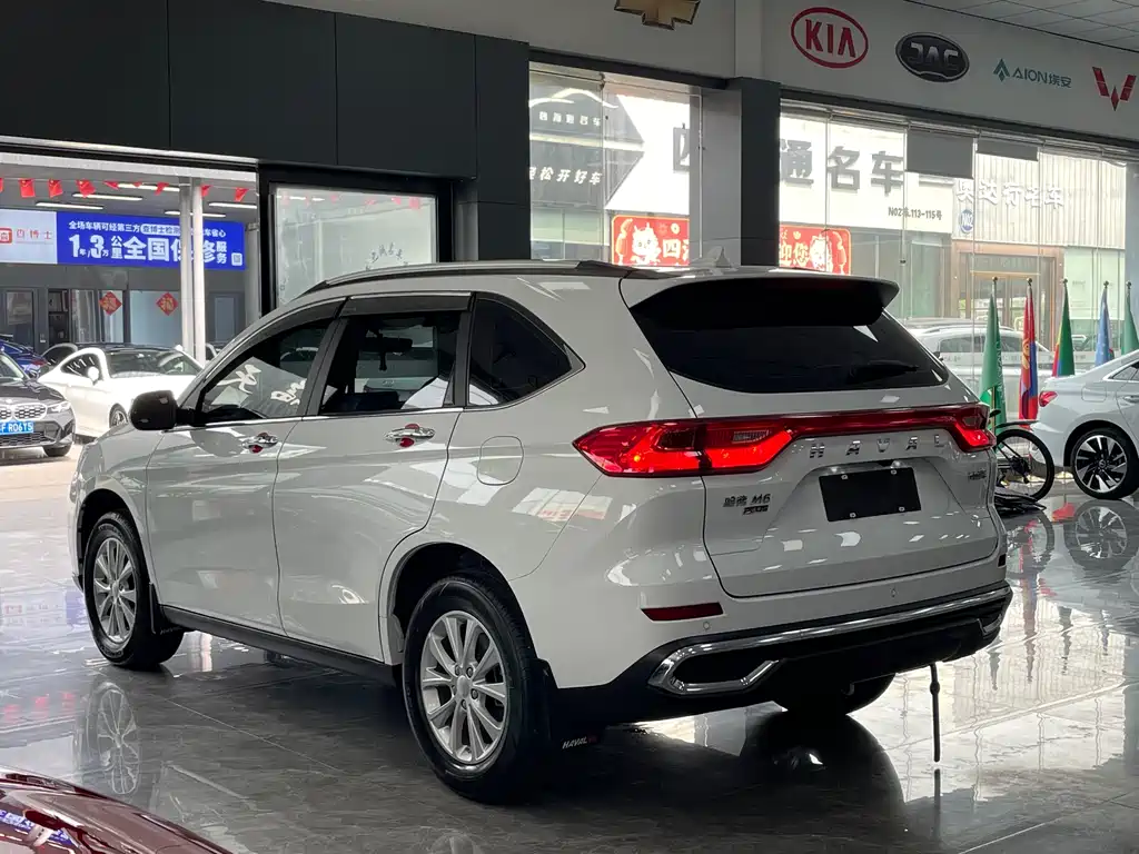 Haval M6 2023 — фото 15