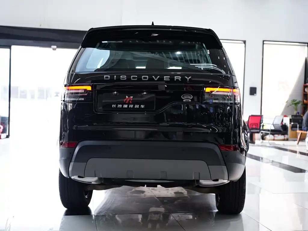Land Rover Discovery 2020 — фото 16