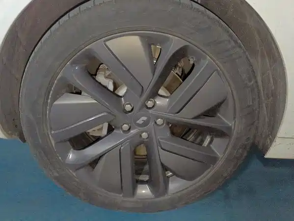 Li Auto L6 2024