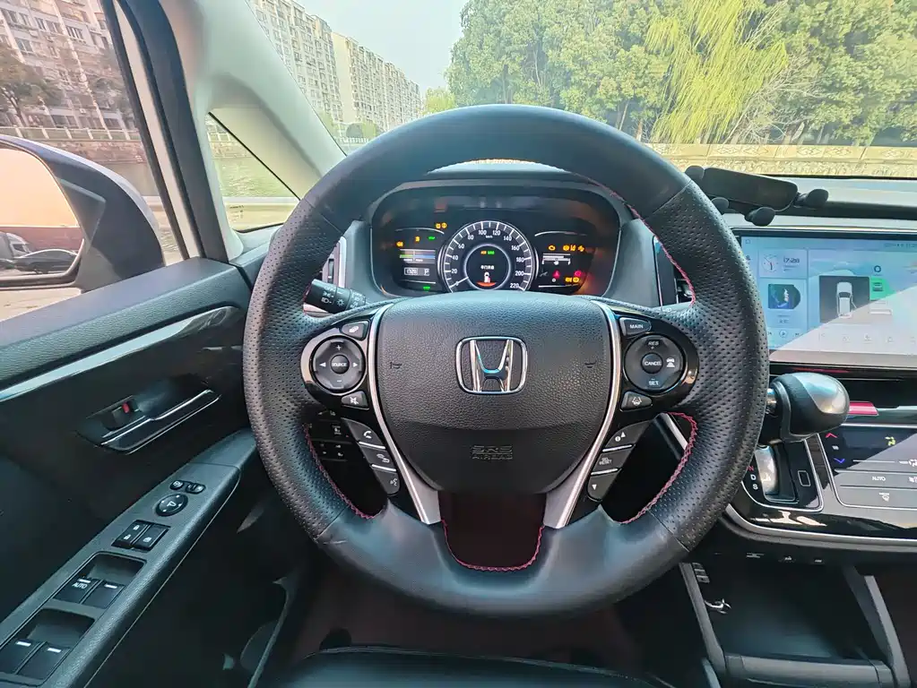 Honda Odyssey 2020 — фото 6