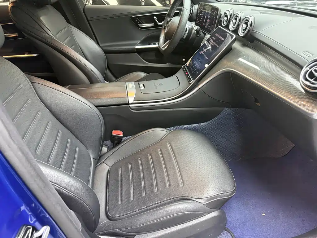 Mercedes-Benz C-Class 2022 — фото 7