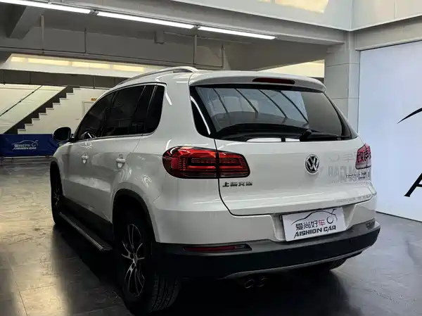 Volkswagen Tiguan 2015
